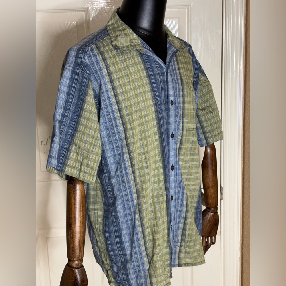 Patagonia Men's Button Front Shirt Short Sleeve Seersucker Striped Plaid Large‌ - Picture 5 of 11